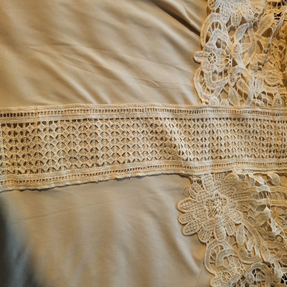 Yellow Lace Off-Shoulder Top Size 2xl NWT - Picture 3 of 13